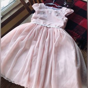 Girls light pink dress perfect for Easter